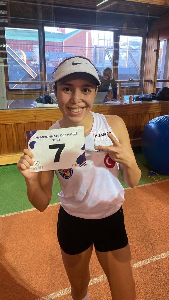 İlke’den Fransa’da Gümüş Madalya