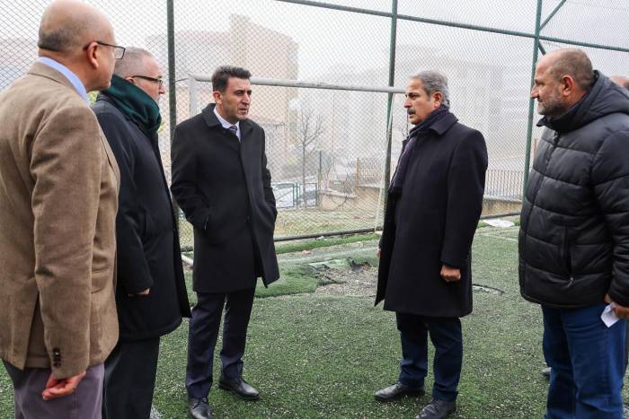 Vali Amcaları Çocukların İsteklerini Cevapsız Bırakmadı