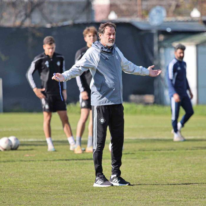 Altay, Yusuf Şimşek Yönetiminde İlk Galibiyetini Arıyor