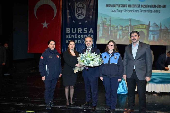 Bursa Büyükşehir Belediyesi Memuruna ‘Tavan’dan Destek