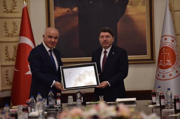 Karbartınder Üyeleri Bakan Tunç İle Görüştü