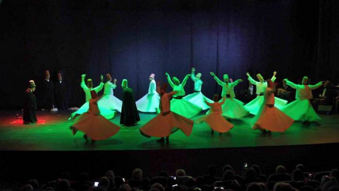 Mevlana 750. Vuslat Yıldönümünde Anıldı