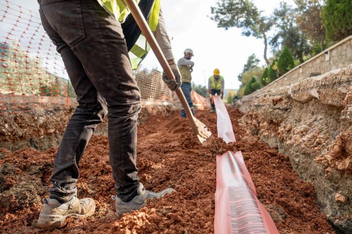 Kaş’ın, Toplam Şebeke Uzunluğu Yüzde 21 Trafo Gücü Yüzde 46 Arttı