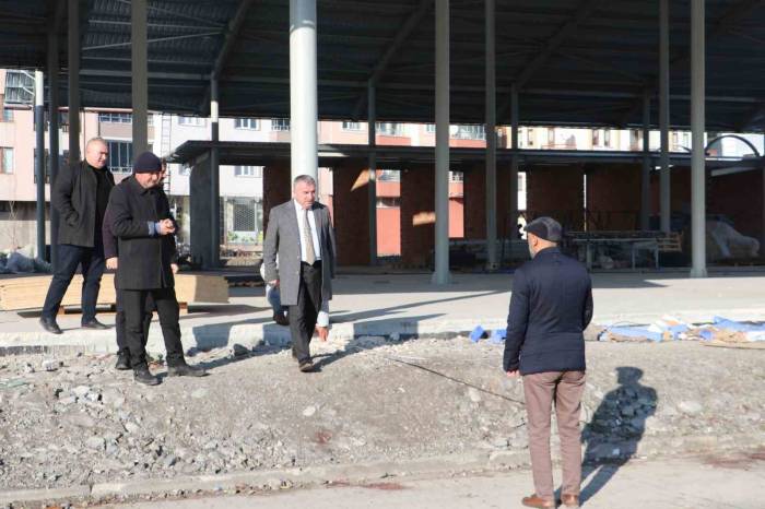 Başkan Özdemir: “Halka Hizmetin Hakk’a Hizmet Olduğu Bilinciyle Çalışıyoruz”