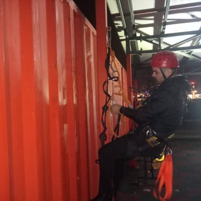 Afet Gönüllüleri Tecrübeleniyor