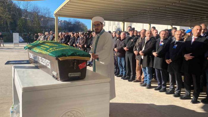 35 Günlük Yaşam Savaşını Kaybeden İnfaz Koruma Memuru Toprağa Verildi