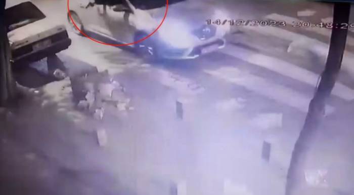 Şişli’de Esnafın Kabusu Silahlı Çete Çökertildi: Evden Çelik Yelek Ve Tabancalar Çıktı