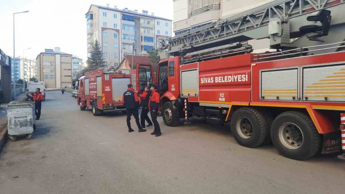 Sivas’ta Asılsız Yangın İhbarı Ekipleri Harekete Geçirdi