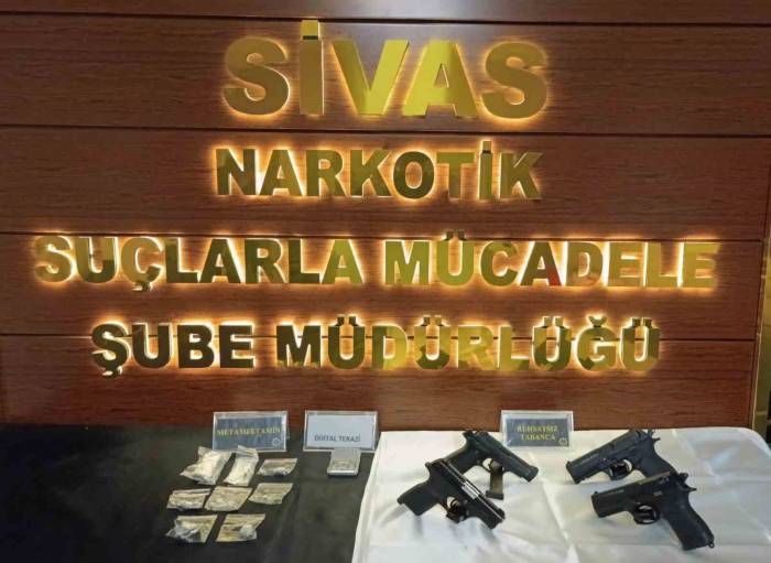Sivas’ta Uyuşturucuya Geçit Yok: 3 Tutuklama