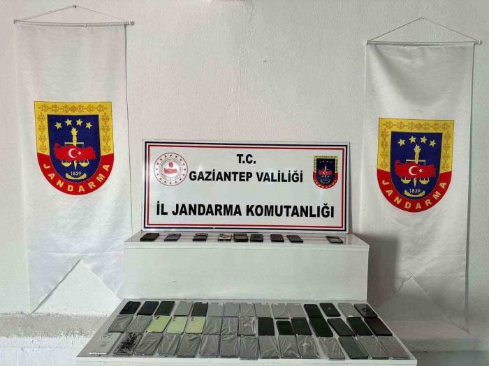 Gaziantep’te 1 Milyon Lira Değerinde Kaçak Malzeme Ele Geçirildi