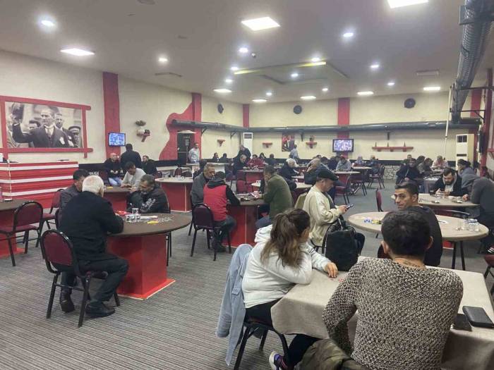 İzmir’de Jandarmanın Tombala Baskınında Ceza Yağdı