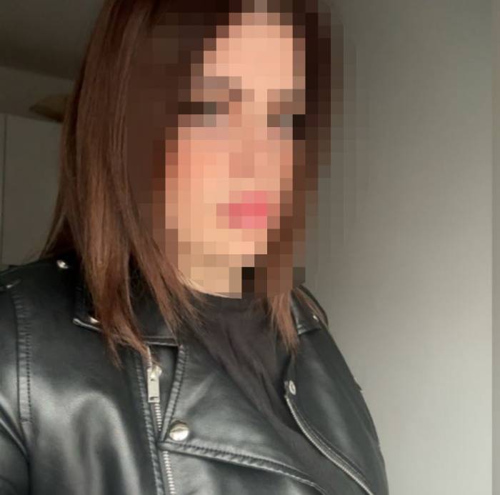 Tem Otoyolu’nda Dehşet Anları Kamerada: Eşini Engelli Çocuğunun Yanında Darp Etti