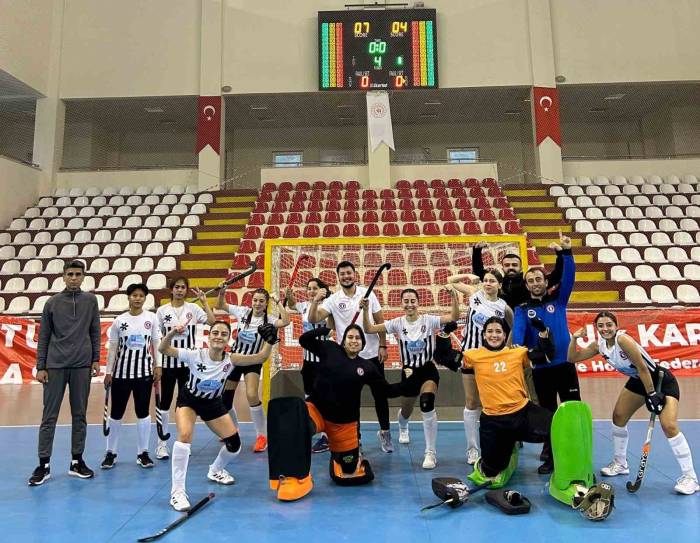 Menteşe Ege Yıldızları Beşte Beş Yaptı