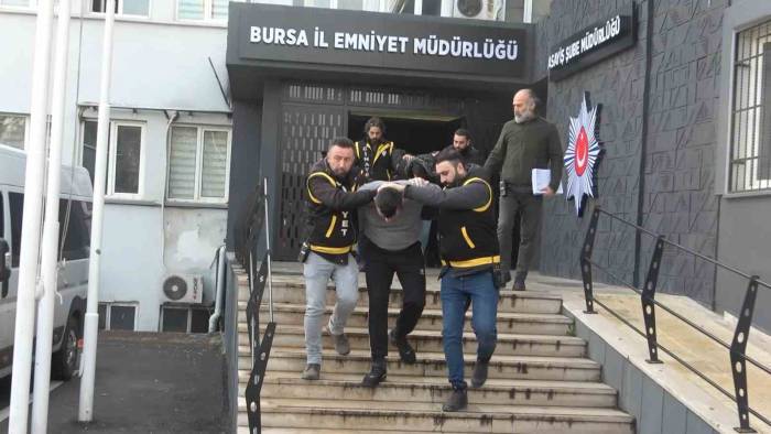 Bursa’da 150 Bin Lira Cinayeti Kamerada