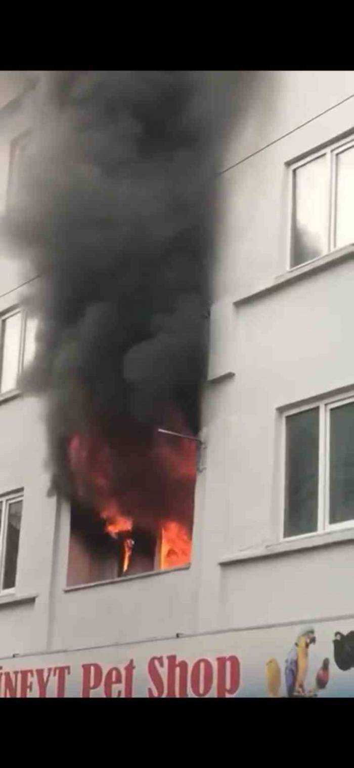 Bursa’da Mutfaktaki Yemek Daireyi Yaktı
