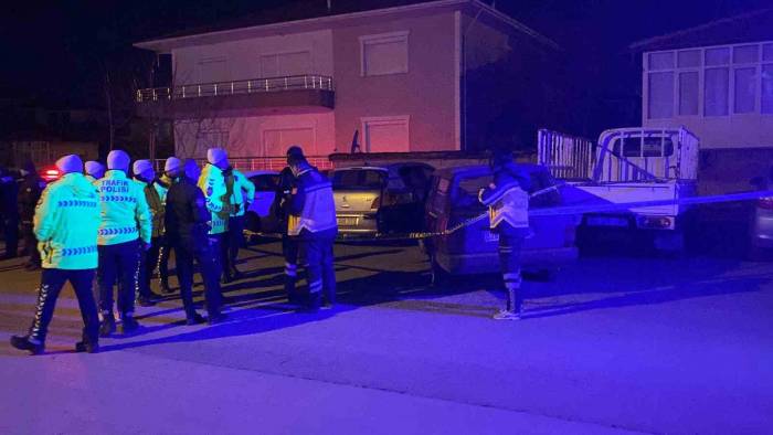 Erzincan’da Bir Kişi Aracında Ölü Bulundu