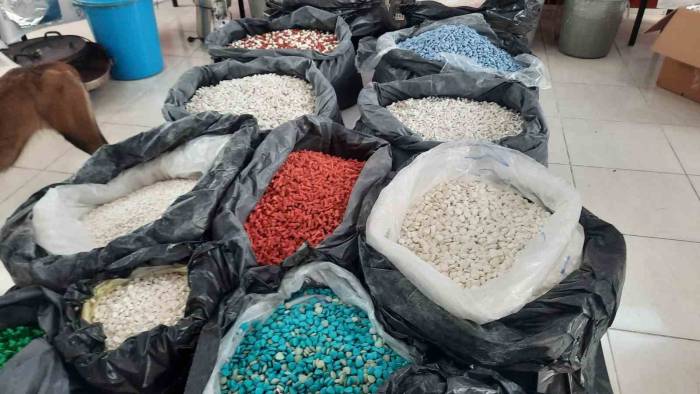 Jandarmadan Zehir Tacirlerine Ağır Darbe: 250 Milyon Lira Değerinde Uyuşturucu Ele Geçirildi