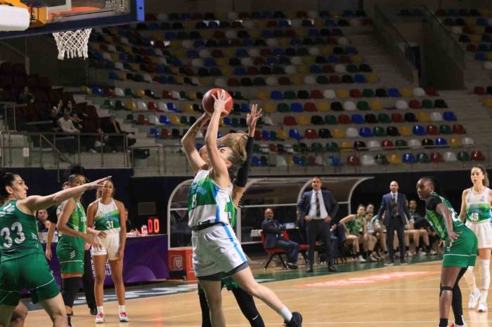 Kadınlar Basketbol Süper Ligi: İzmit Belediyespor: 69 - Ogm Ormanspor: 65