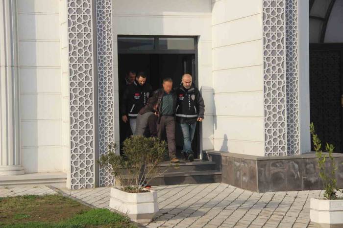 18 Yıllık Sır Perdesi