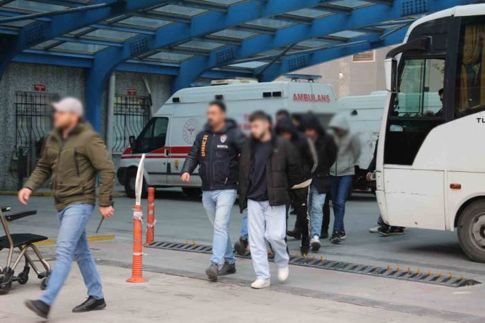 Sahte İnternet Sitesinden Kiralık Villa Vaadiyle Dolandırıcılık Yapanlara Operasyon: 15 Tutuklama