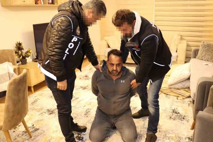 Uyuşturucu Baronu Mit Ve Emniyetin Ortak Çalışmasıyla Mersin’de Yakalandı