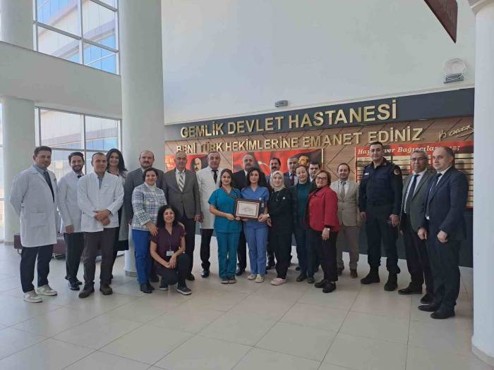 Gemlik Devlet Hastanesi ‘Anne Dostu Hastane’ Unvanı Aldı