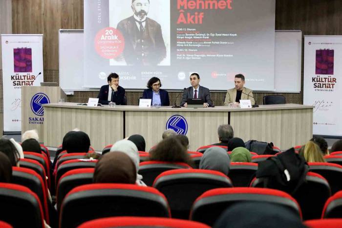 Doğumunun 150’nci Yılında Mehmet Akif Konuşuldu