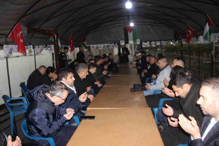 Cizre’de Filistin Şehitleri İçin Mevlit Okundu