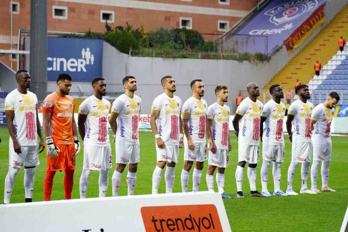Kayserispor 8 Maç Sonra Yenildi
