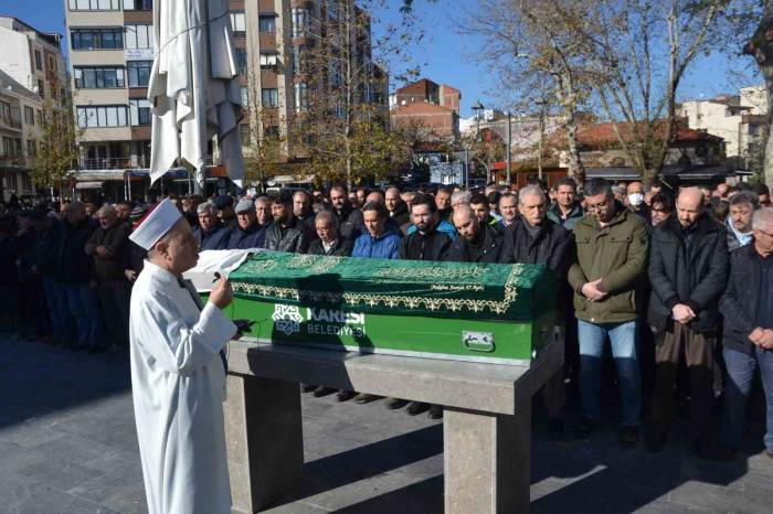 Balıkesirli İşadamı Yavuz Atak Vefat Etti