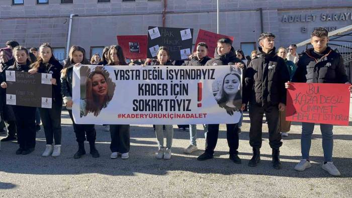 Feci Kazada Hayatını Kaybeden Kader Yürük’ün Ailesi Ve Yakınları Karara Tepki Gösterdi