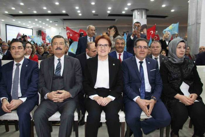 İyi Parti Genel Başkanı Akşener: "Hiçbir Ülkeye Posta Koyamadığımız Bir Alengirli Dış Politikayla Karşı Karşıyayız"