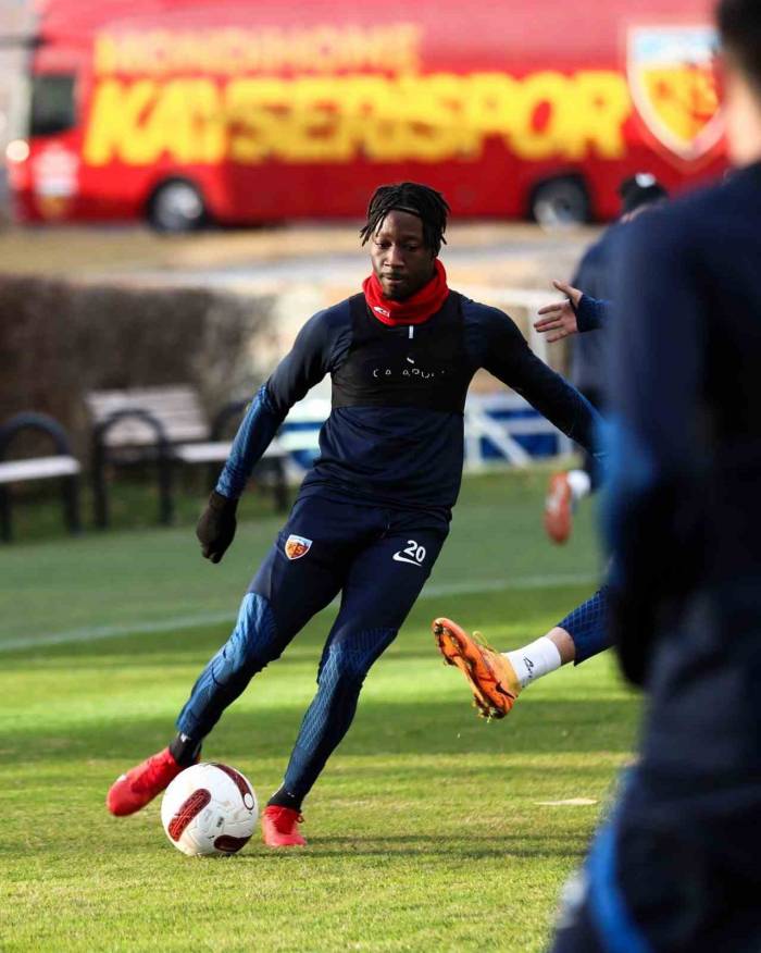 Kayserispor, Konyaspor Hazırlıklarını Tamamladı