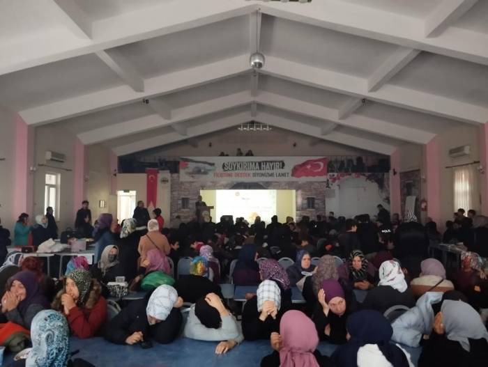 Niğde’de Filistin’e Destek Programı Düzenlendi