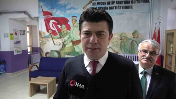 Milli Eğitim Bakanı Tekin: “Hüseyin Aktaş Öğretmenimi Gururla İzledim”