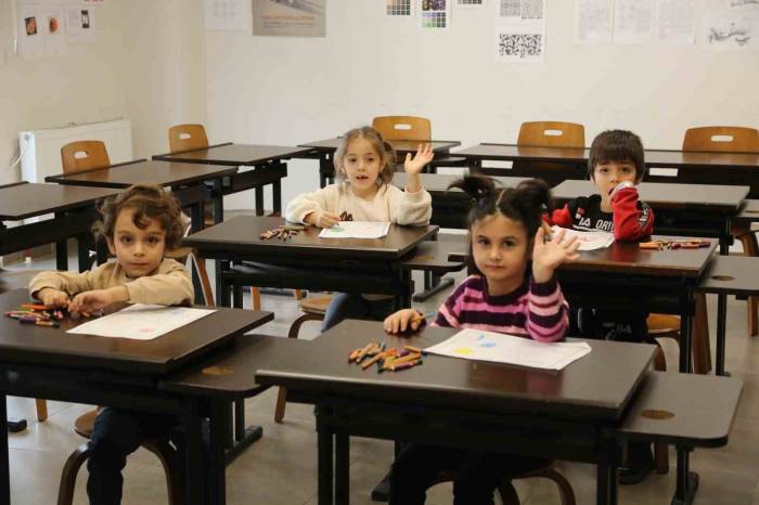 Serdivan Çocuk Akademisi Atölyeleri Devam Ediyor