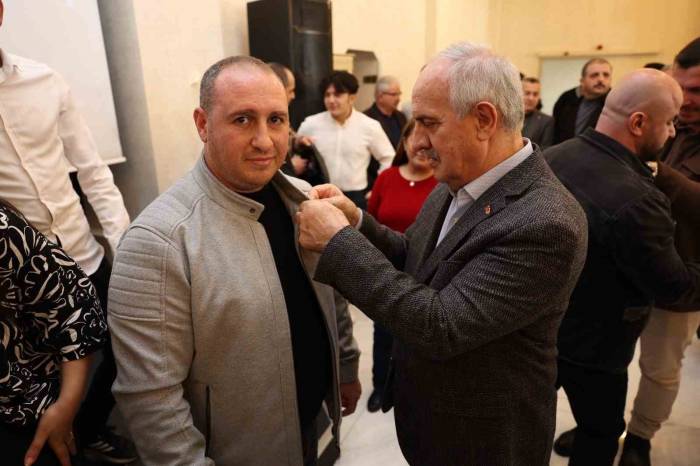 Derince’de Ak Parti’ye 752 Yeni Üye Katıldı