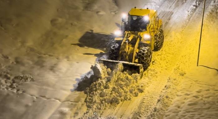 Hakkari Ve İlçelerinde 32 Köy Ve 112 Mezra Yoğun Kar Yağışından Dolayı Kapandı