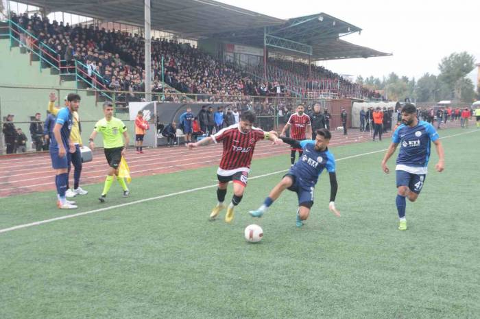 Şırnak Petrolspor, Mazıdağı Fosfatspor İle Golsüz Berabere Kaldı