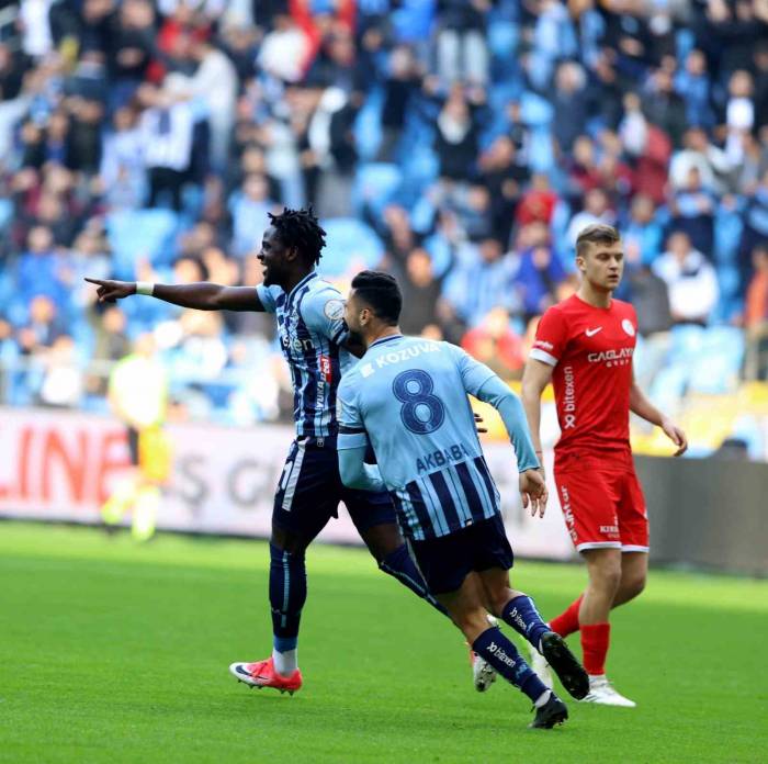 Trendyol Süper Lig: Adana Demirspor: 2 - Antalyaspor: 0 (İlk Yarı)