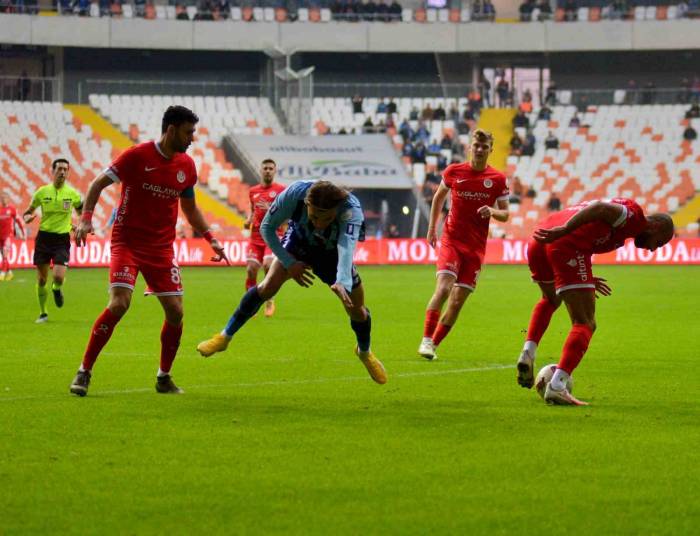Trendyol Süper Lig: Adana Demirspor: 2 - Antalyaspor: 1 (Maç Sonucu)