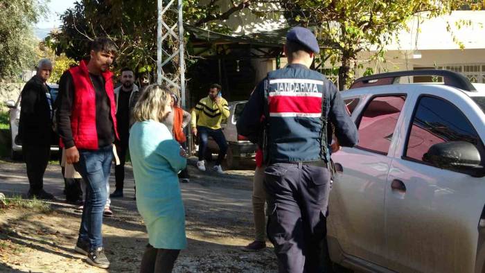 Arkadaşını Öldürdüğünü İtiraf Eden Katilin Evinden Olayda Kullandığı Silah Çıktı