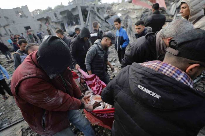 Gazze’de Can Kaybı 20 Bin 674’e Yükseldi