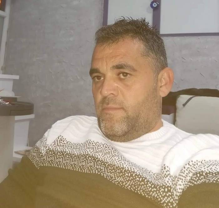 İzmir’de Ölümü Şüpheli Bulunan Kişinin Üzerinden 944 Bin Liralık Çek Çıktı