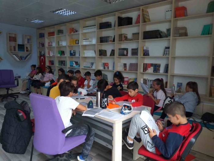 Muğla’da 860 Çocuk Sanat Atölyesiyle Buluştu