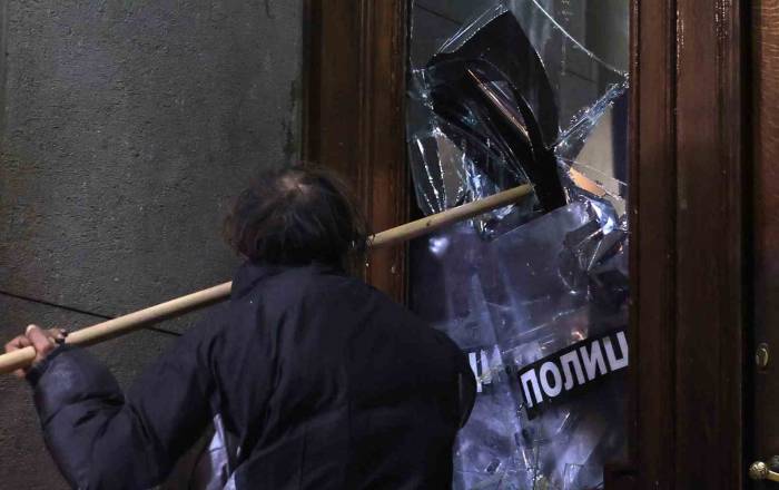 Sırbistan’da Seçimlerde Hile İddiası Ortalığı Karıştırdı
