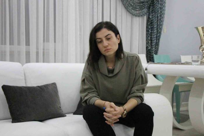 Semt Polikliniğinde Ölen Melis’in Acılı Annesi: “Soruşturma Yeniden Yürütülsün”