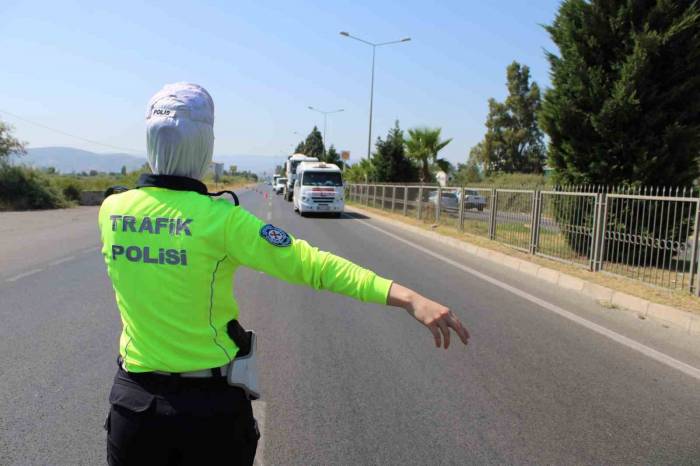 Aydın’da Yeni Yıl Öncesi Trafik Denetimleri Sıklaştırıldı