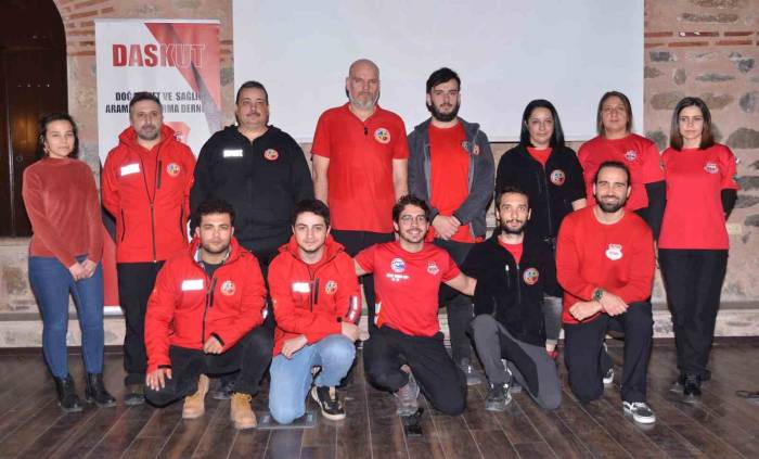 Arama Kurtarma Ekibinden Sporculara Afet Eğitimi
