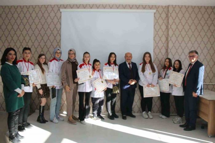 Müdür Başyiğit, Gastronomi Festivali Şampiyonlarını Kabul Etti